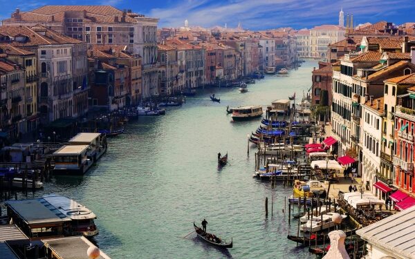 Visiting Venice? Make a Reservation and Be Ready to Pay