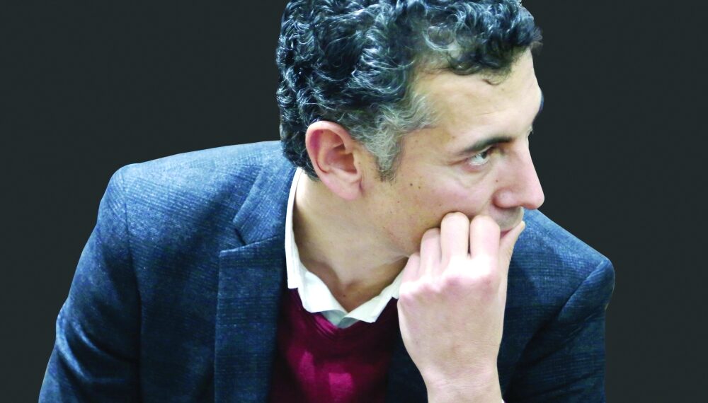 محمد الفخراني : لا يوجد راوٍ عليم في العالم كله! 1 محمد الفخراني : لا يوجد راوٍ عليم في العالم كله!
