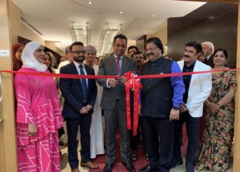 Renowned cardiologist displays artworks made during the pandemic