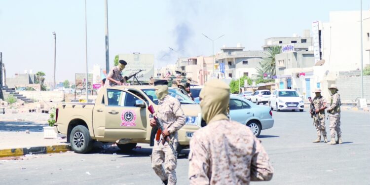 9 قتلى وعشرات الاصابات في اشتباكات مسلحة بالعاصمة الليبية