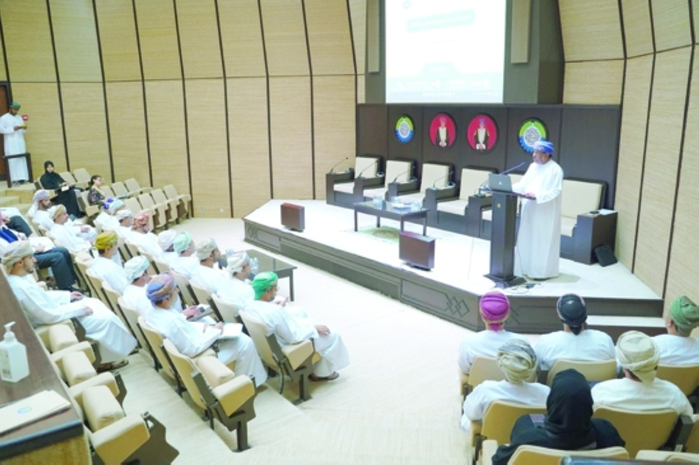 ندوة تعريفية تناقش مكاسب النظام الجديد لـ”الغرفة”