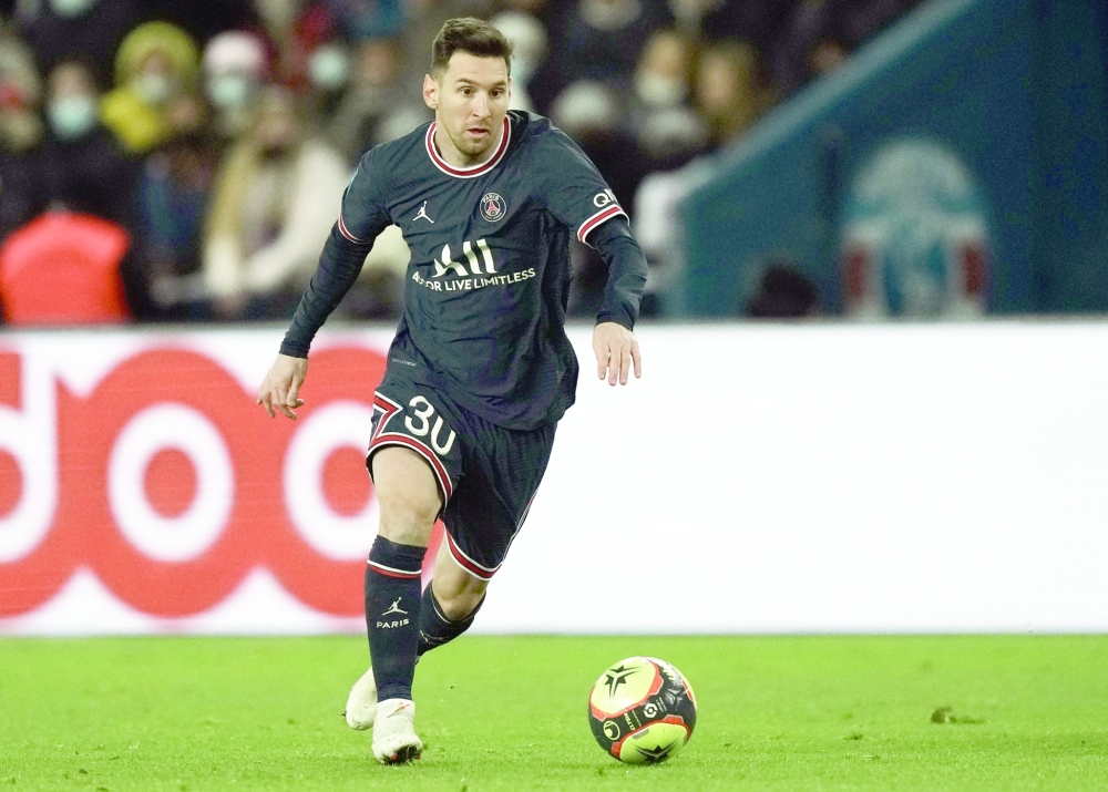 تشافي: عودة ميسي إلى برشلونة مستحيلة !