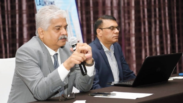 Seminar on robotics surgery in cancer treatment held