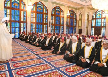 سلطنة عُمان تحتفل بأول أيام عيد الأضحى المبارك