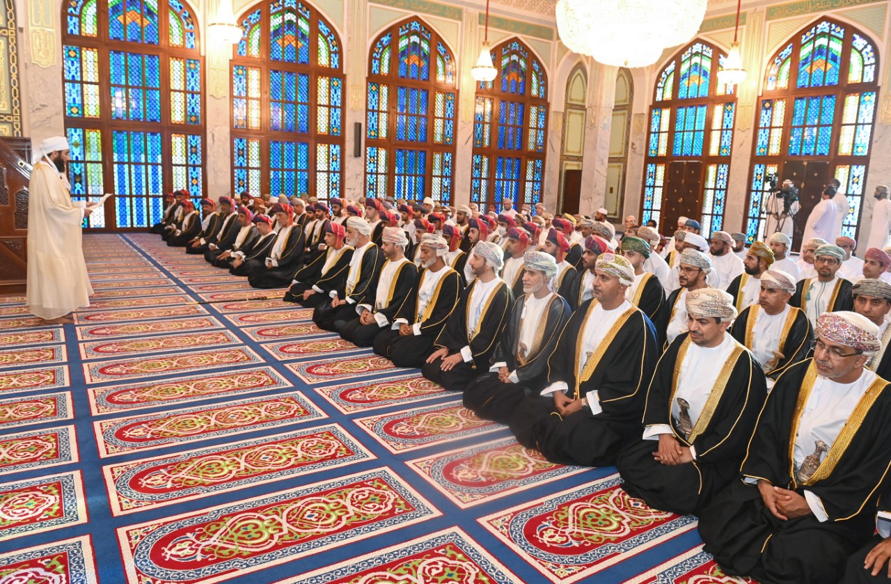 سلطنة عُمان تحتفل بأول أيام عيد الأضحى المبارك 2 62c90264395ad