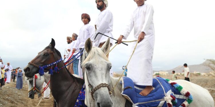 ولايات محافظة الظاهرة تحتفل بعيد الأضحى المبارك