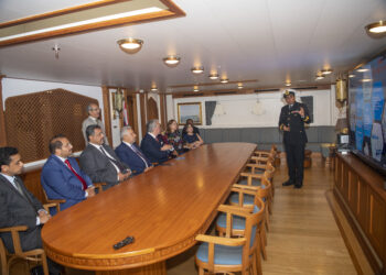 سفينة “شباب عُمان الثانية” تصل ميناء مدينة أنتويرب في مملكة بلجيكا