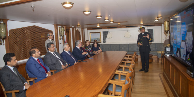 سفينة “شباب عُمان الثانية” تصل ميناء مدينة أنتويرب في مملكة بلجيكا 1 سفينة “شباب عُمان الثانية” تصل ميناء مدينة أنتويرب في مملكة بلجيكا