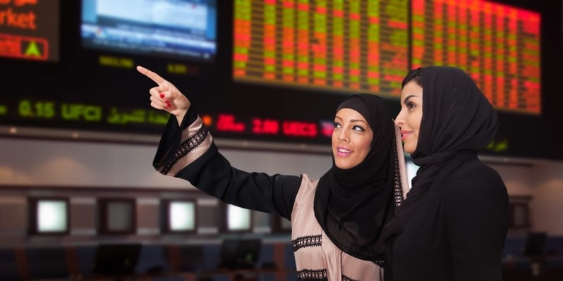 مؤشر بورصة مسقط يكسر حاجز 4500 نقطة ويسجل أفضل مستوى منذ 2018