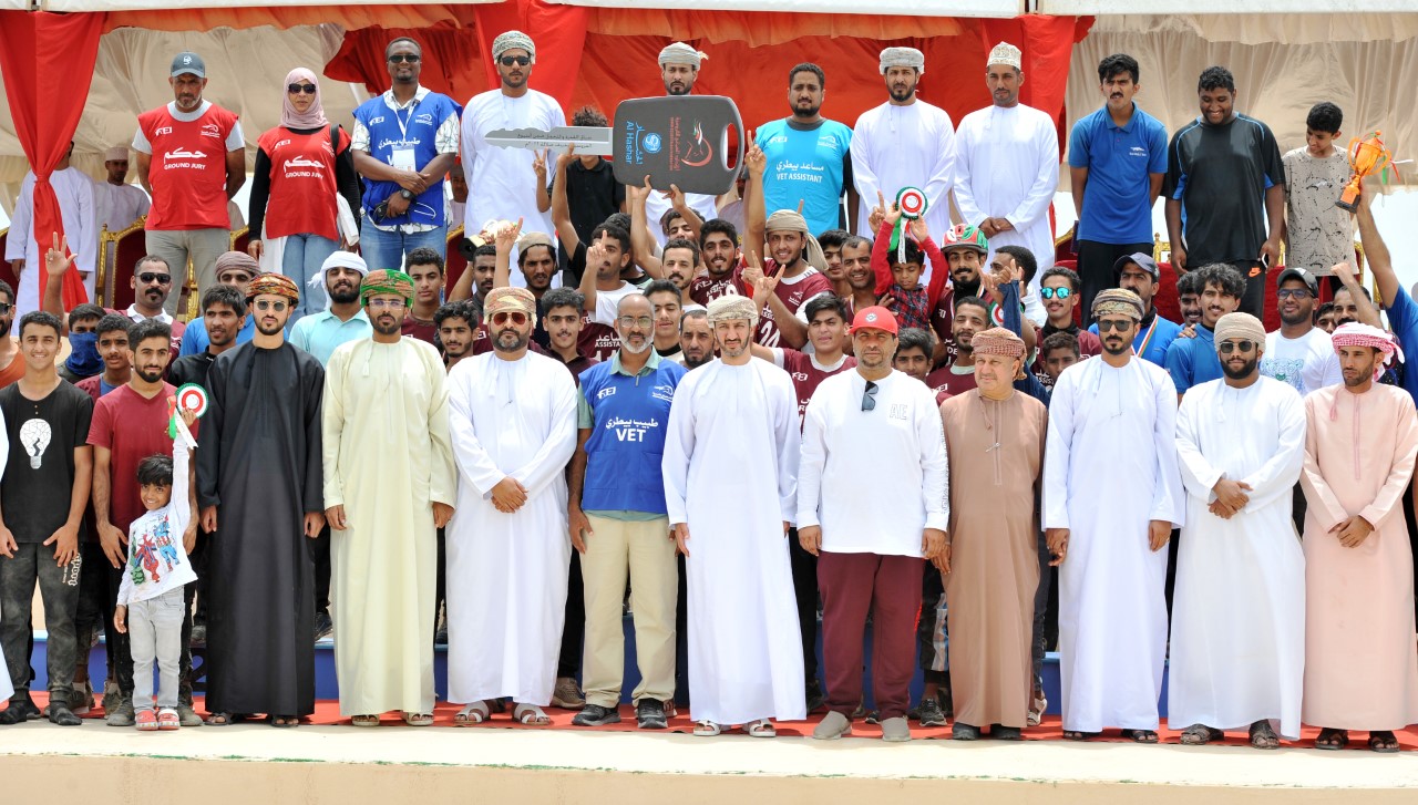 الحصان " لافان" يحرز المركز الأول في سباق القدرة والتحمل بصلالة 4 62e510b45f332