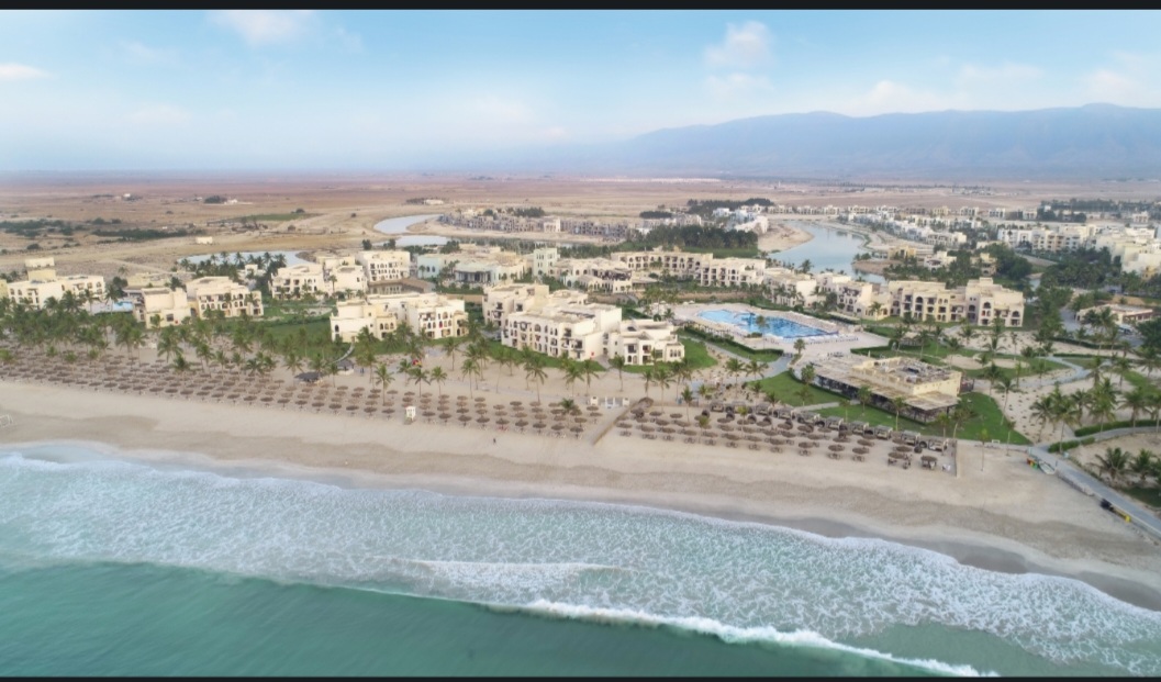 وزارة التراث والسياحة تستعرض تفاصيل الخطة الشاملة لتنمية القطاع السياحي بسلطنة عُمان