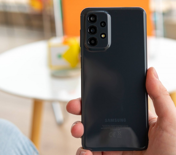 سامسونج تطرح هاتف Galaxy A23 5G بسعر متوسطة ومواصفات خيالية