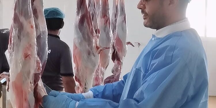 ٨٩٨ إجمالي المذبوحات بمسلخ بلدية الخابورة خلال فترة إجازة عيد الأضحى المبارك 1 ٨٩٨ إجمالي المذبوحات بمسلخ بلدية الخابورة خلال فترة إجازة عيد الأضحى المبارك