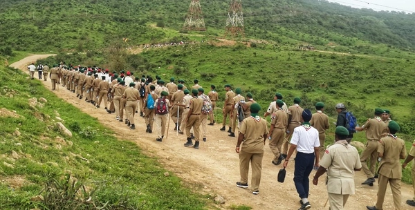 أربعة مخيمات كشفية وإرشادية بسهل جبل آشور في موسم خريف ظفار