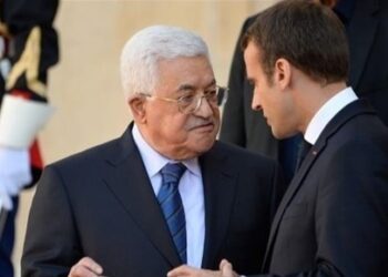 الرئيس الفرنسي يؤكد استعداد بلاده لاستئناف مفاوضات السلام في الشرق الأوسط