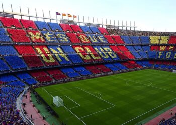 نادي برشلونة يبيع 15% إضافية من حقوقه التلفزيونية