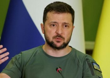 زيلينسكي: أوكرانيا لديها حبوب جاهزة للبيع بنحو 10 مليارات دولار