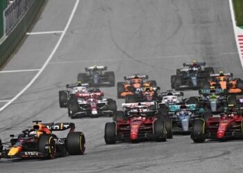 فيرستابن يفوز بسباق السرعة في جائزة النمسا الكبرى لينطلق يوم الأحد من المركز الأول