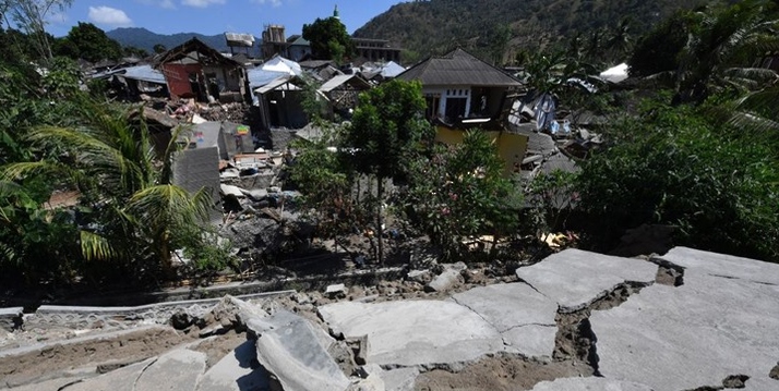 زلزال بقوة 7ر5 درجة يضرب جنوب جزيرة سومطرة الإندونيسية 1 زلزال بقوة 7ر5 درجة يضرب جنوب جزيرة سومطرة الإندونيسية