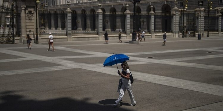 وفاة أكثر من 500 شخص بسبب موجة الحر في إسبانيا