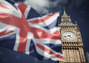 التضخم في بريطانيا يسجل 9.4% ويدعم تكهنات رفع الفائدة