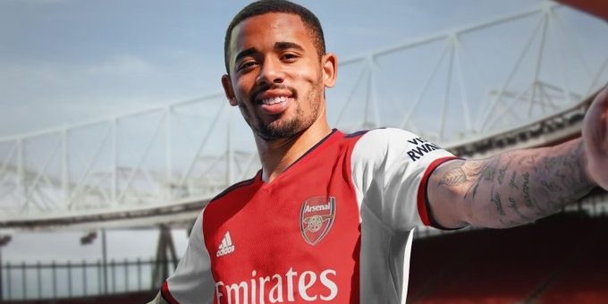 أرسنال يتعاقد مع البرازيلي جيسوس مهاجم مانشستر سيتي