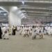 حجاج بيت الله الحرام يشهدون يوم النحر