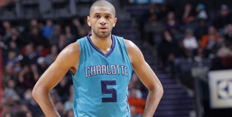 نيكولاس باتوم يمدّد عقده مع كليبرز حتّى عام 2024