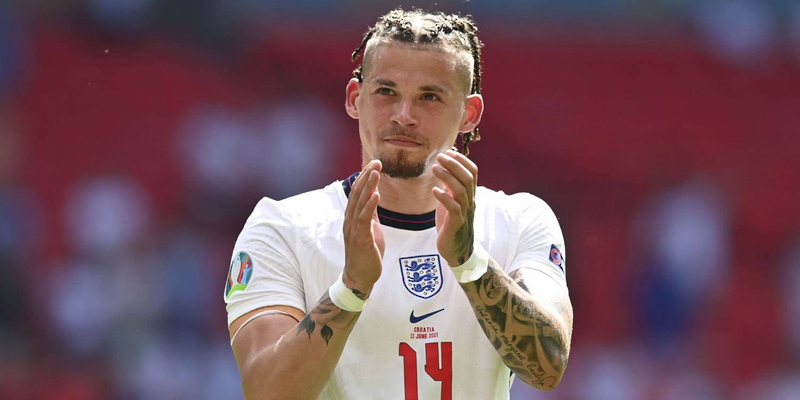 مانشستر  سيتي يتعاقد مع فيليبس لاعب ليدز يونايتد لست سنوات