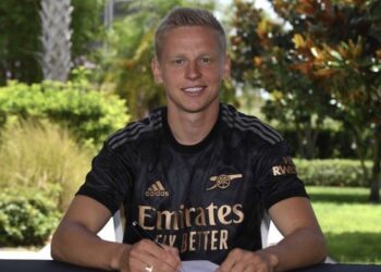 زينتشنكو ينتقل إلى أرسنال الإنجليزي