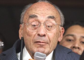 وفاة رئيس المكسيك الأسبق إيشيفيريا عن عمر ناهز 100 عام