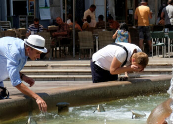 الأمم المتحدة تحذّر من تفاقم موجات الحر حتى عام 2060