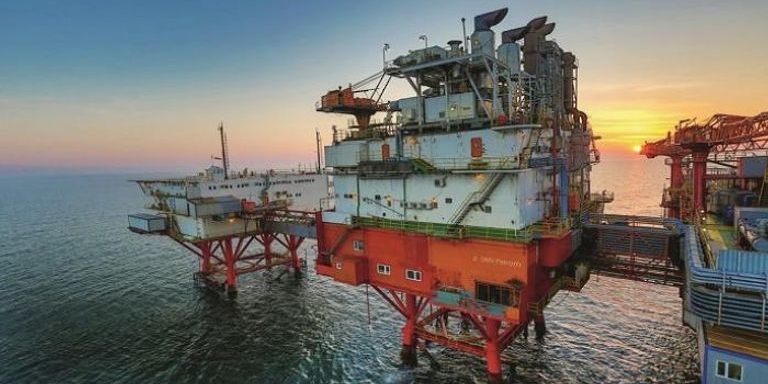 رومانيا تبدأ باستخراج الغاز من قاع البحر الأسود