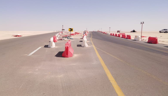 Watch out for traffic diversion on this road