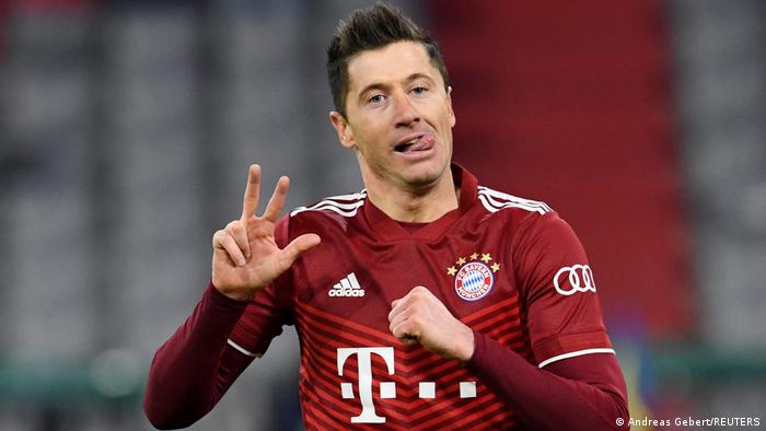Lewandowski “proud and happy” to score in La Liga