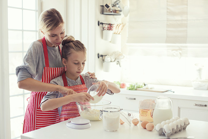 8 tips to encourage creativity in your tween