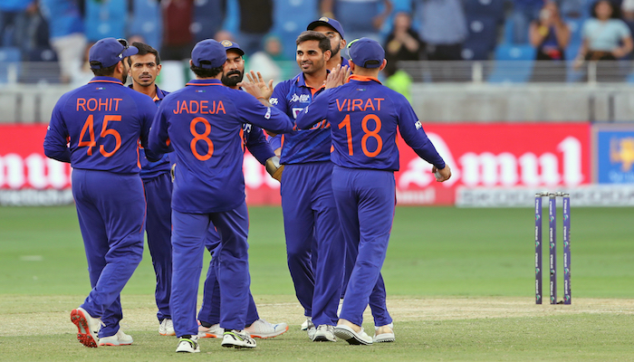 Asia Cup 2022: Bhuvneshwar, Pandya’s fiery spells help India bundle out Pakistan for 147