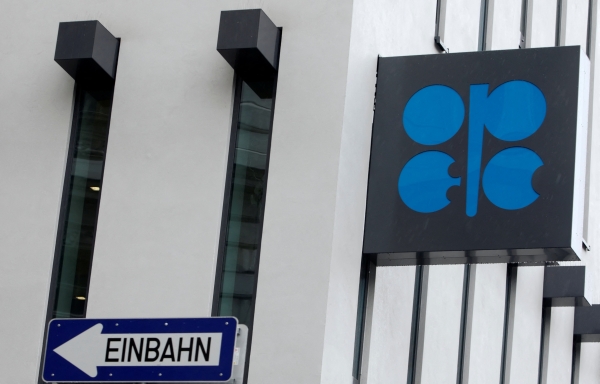 OPEC+ walks a 'fine line' between US, Russia