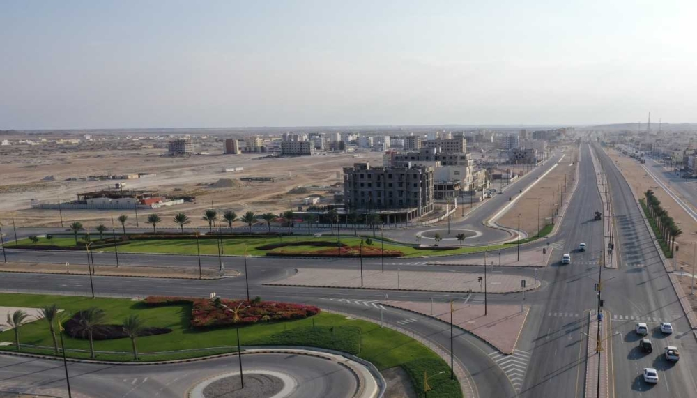 %50 تخفيض رسوم الخدمات للمشاريع الصغيرة والمتوسطة بالدقم