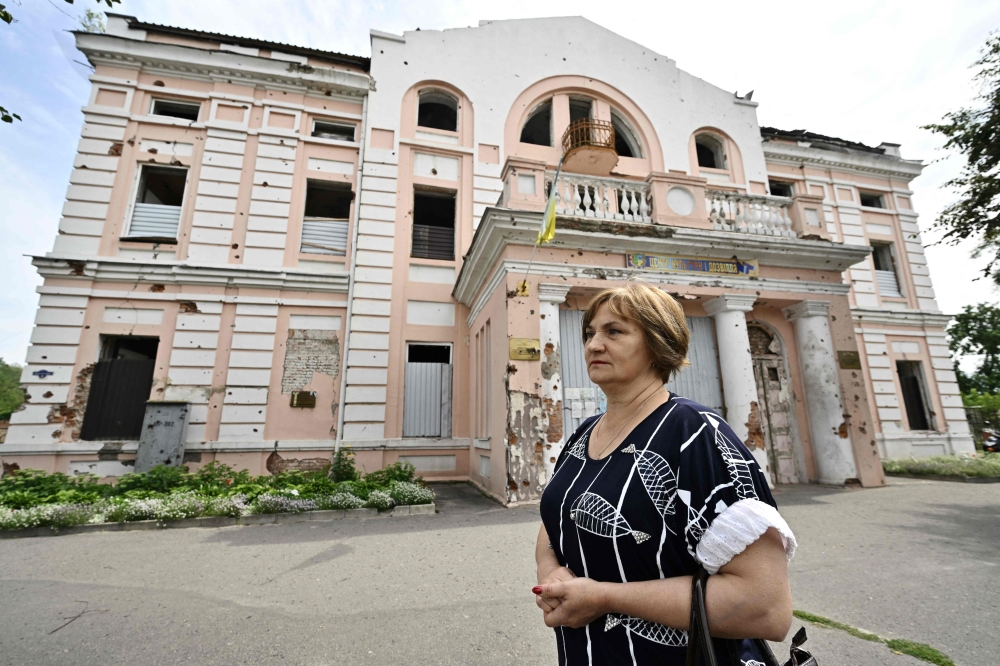 “اوختيركا” البلدة الاوكرانية المقاومة للغزو الروسي