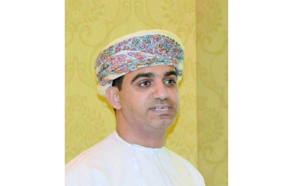 تفعيل عيادات مؤقتة وتقديم مولدات كهربائية لبعض المؤسسات الصحية