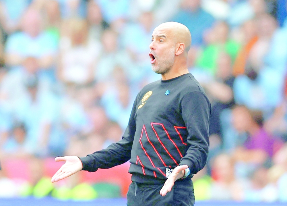 جوارديولا: أتمنى بقاء برناردو سيلفا