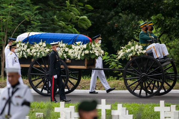 Hero's burial for former Philippine leader Ramos