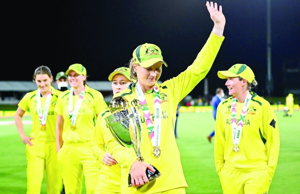 Australian cricket captain Lanning takes indefinite break
