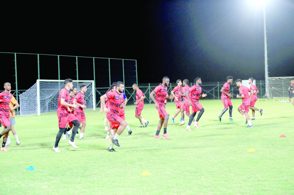 الرابطة تصدر شروط الدوري بجوائز 90 ألفا وغرامات تصل إلى 3600 ريال