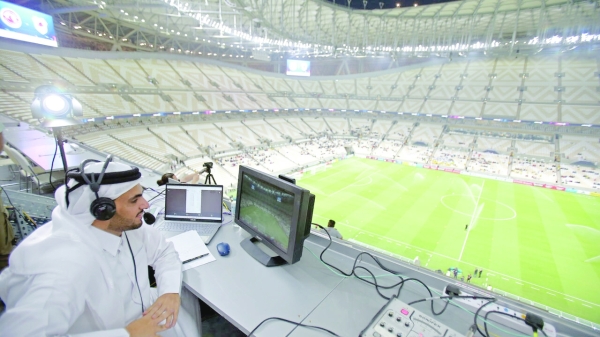 Surprise date-change overshadows World Cup 100-day countdown