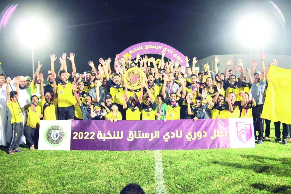 حضور جماهيري كبير في دوري النخبة بالرستاق 8 حضور جماهيري كبير في دوري النخبة بالرستاق