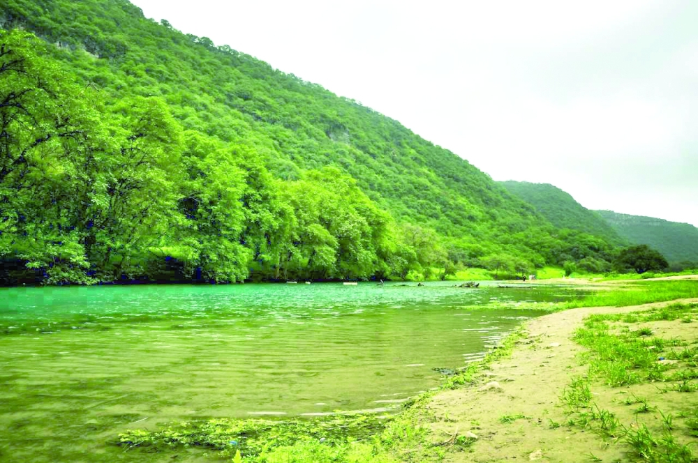 الطيران العُماني يرفع ترددات رحلاته المجدولة بين مسقط وصلالة