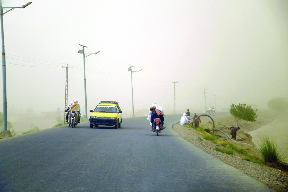 الاتحاد الأوروبي يعرب عن قلقه على النساء في أفغانستان