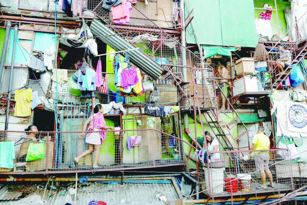 بريطانيا تعتمد اللقاح “ثنائي التكافؤ” من موديرنا للجرعات المعززة..ومحكمة المانية تنظر في اتهام اثنين بـ”الاحتيال”